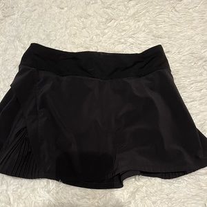 Lululemon Play Off the Pleats Skirt